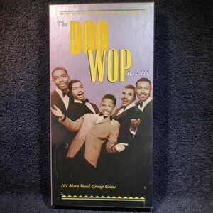 VINTAGE DOO WOP COMPACT DISC BOX SET ( NUMBER 3 ) WITH 101 MUSIC SELECTIONS